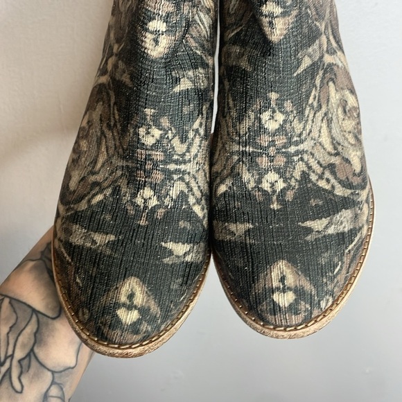 Ella Moss | Women’s Victoria Tapestry Booties Size 9.5 - Picture 4 of 8